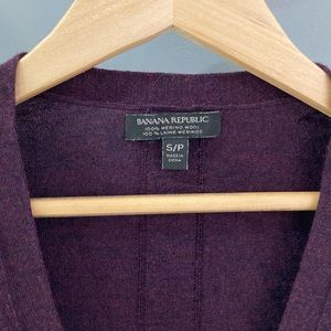 Banana Republic Boyfriend Cardigan in Eggplant - size Small